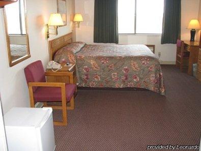 Cobblestone Inn & Suites - 特伦顿 外观 照片